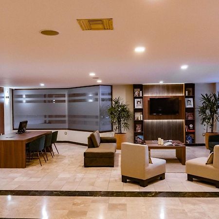 Best Western Plus Plaza Florida & Tower Irapuato Εξωτερικό φωτογραφία