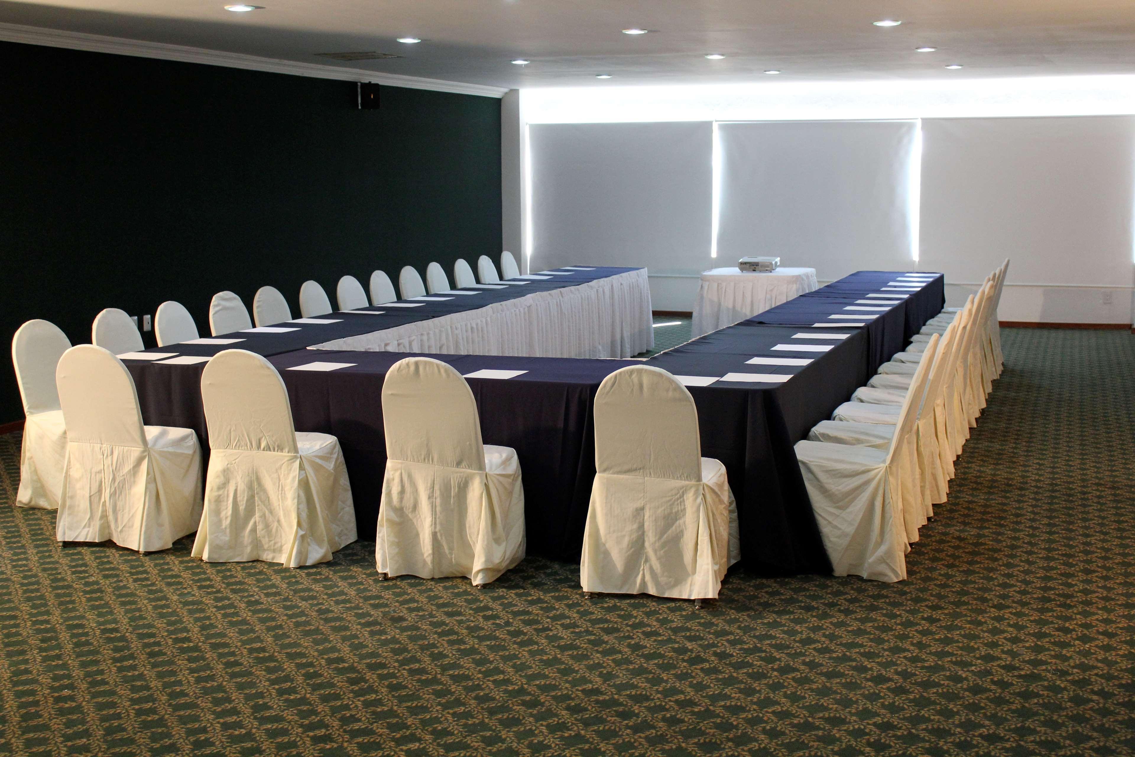 Best Western Plus Plaza Florida & Tower Irapuato Εξωτερικό φωτογραφία