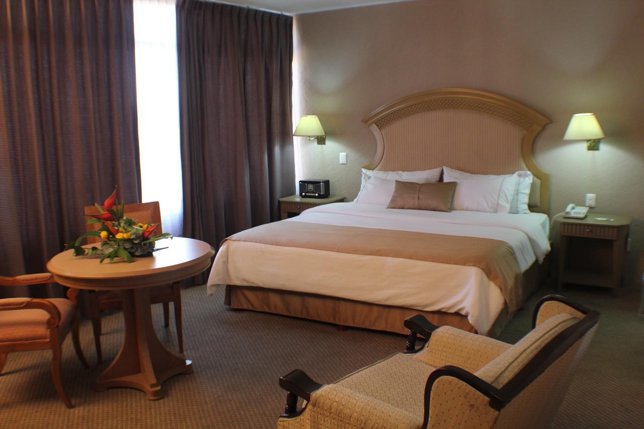 Best Western Plus Plaza Florida & Tower Irapuato Εξωτερικό φωτογραφία