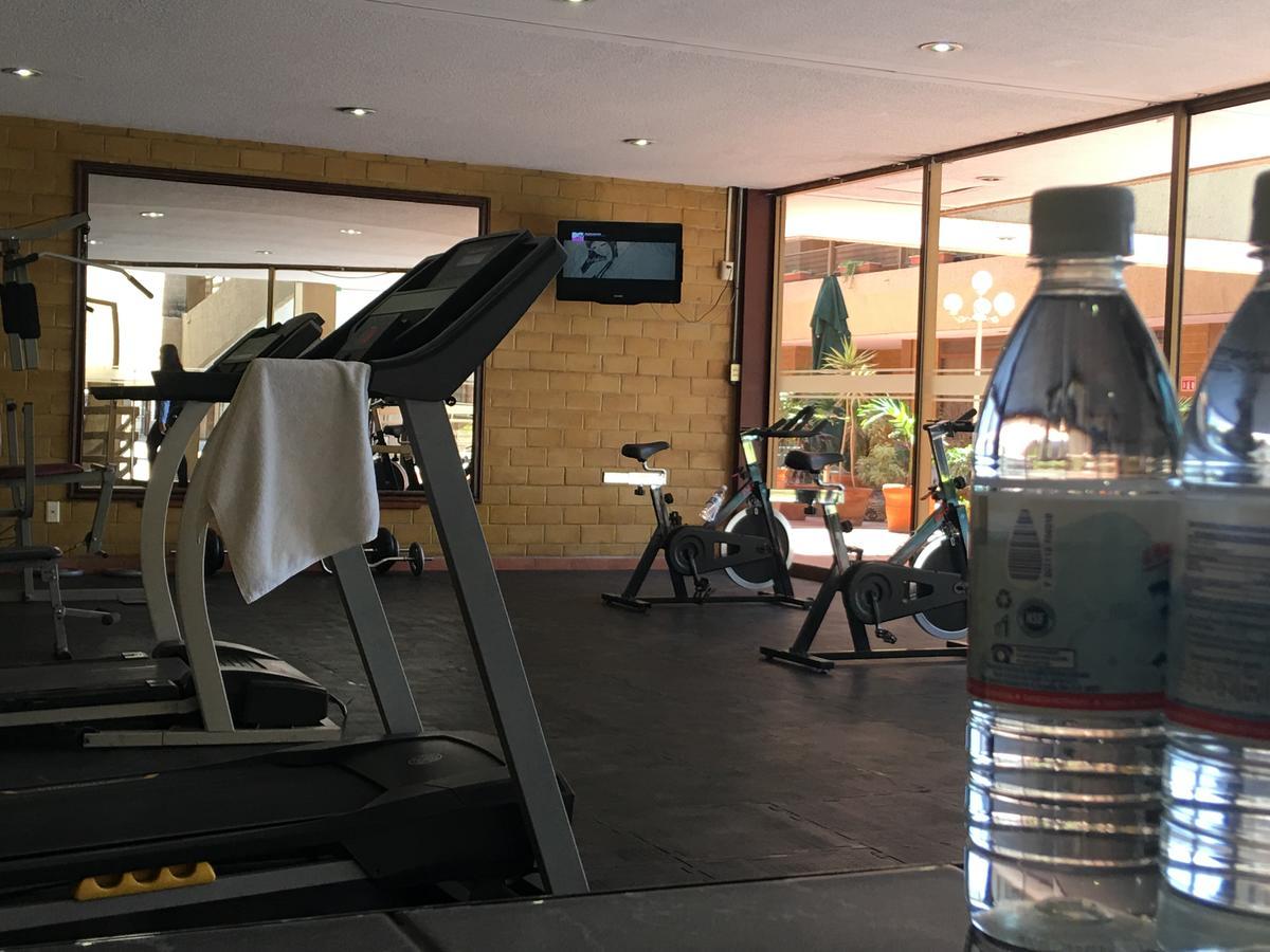 Best Western Plus Plaza Florida & Tower Irapuato Εξωτερικό φωτογραφία